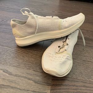 Under Armor Women’s Sneakers